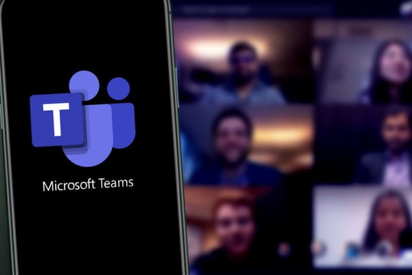 Microsoft Teams live event vs meeting or webinar